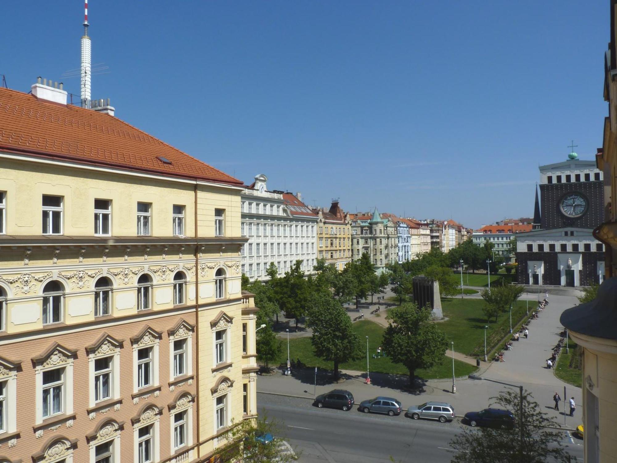 Prague Saints Apartments Esterno foto