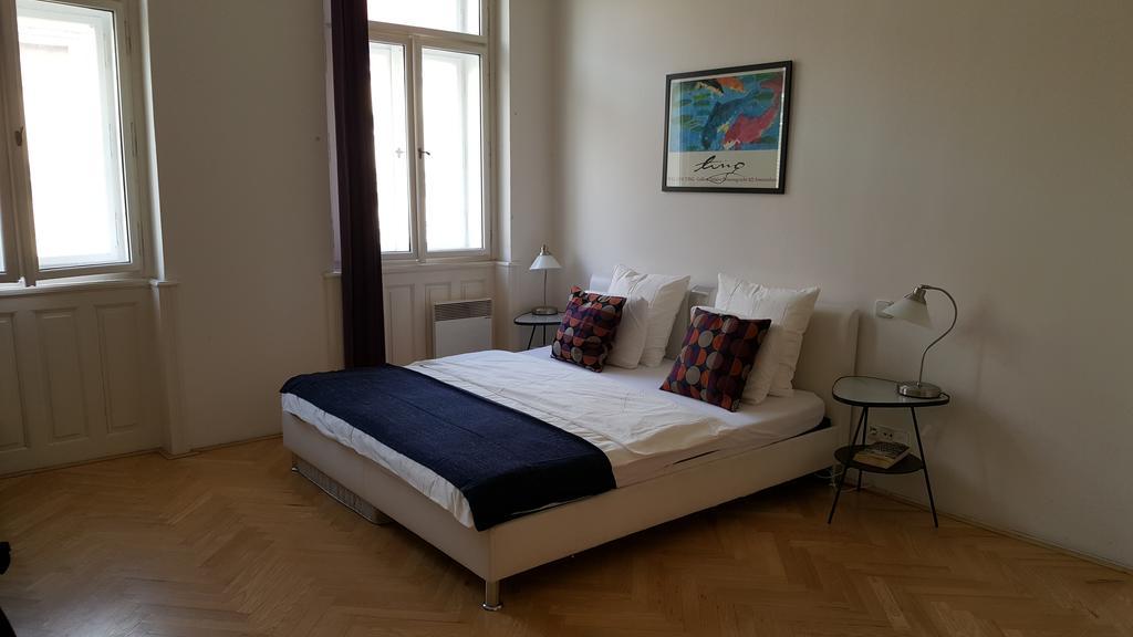 Prague Saints Apartments Esterno foto